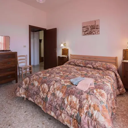 L'angolo Della Lupa Holiday home Lecce